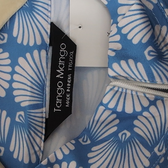 NWT Shell Patterned 3/4 Zip Athletic Top - Picture 2 of 7